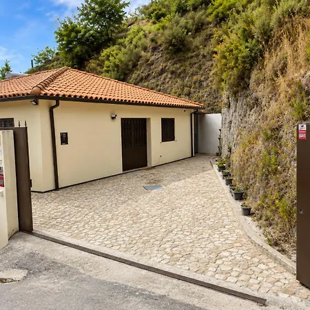 Relax House - Casa Castor Valdosende